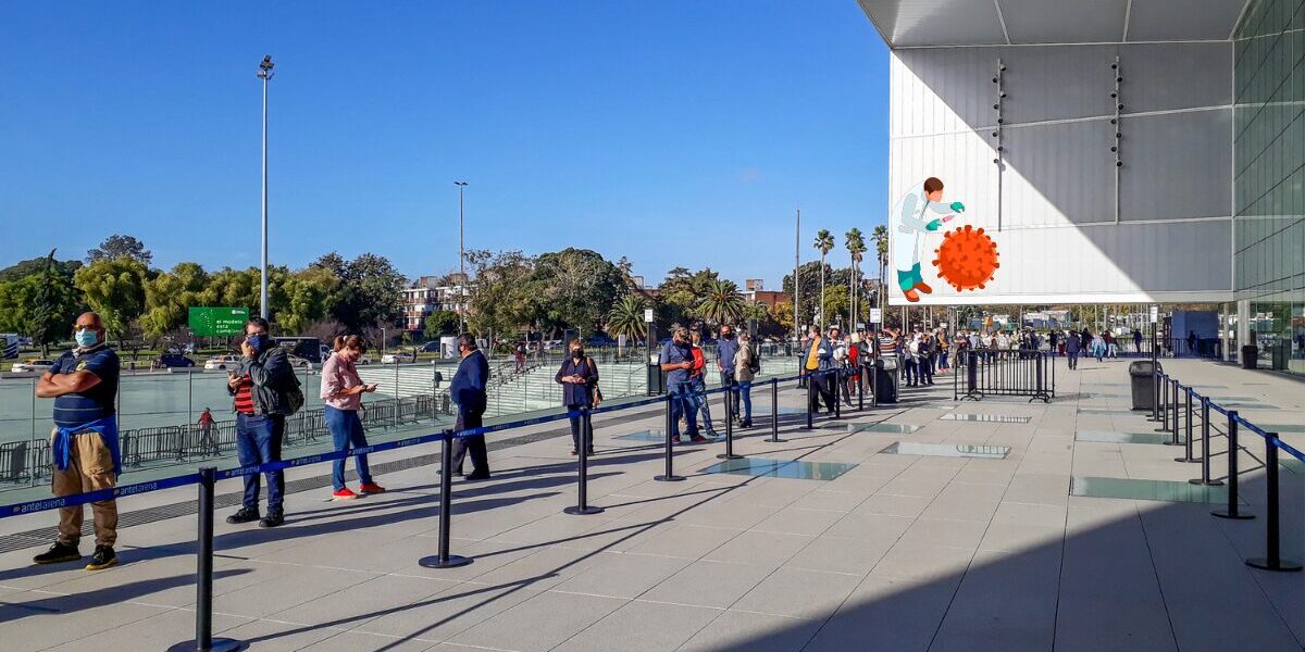 vaccination centers for tourists and travellers