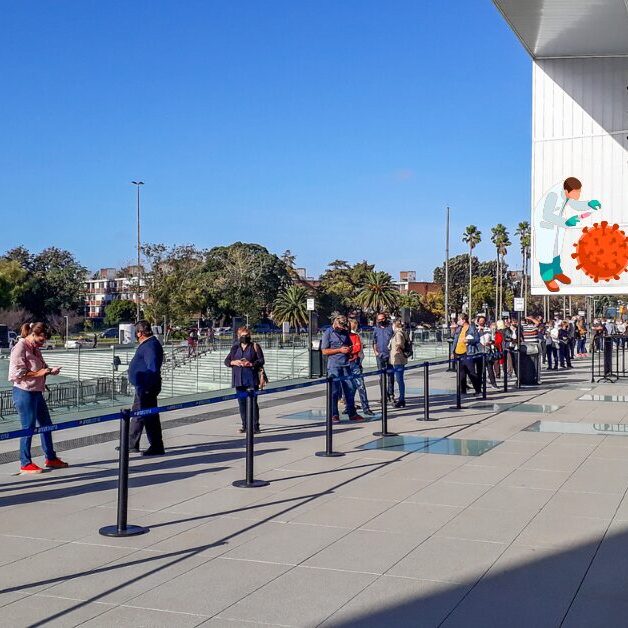 vaccination centers for tourists and travellers